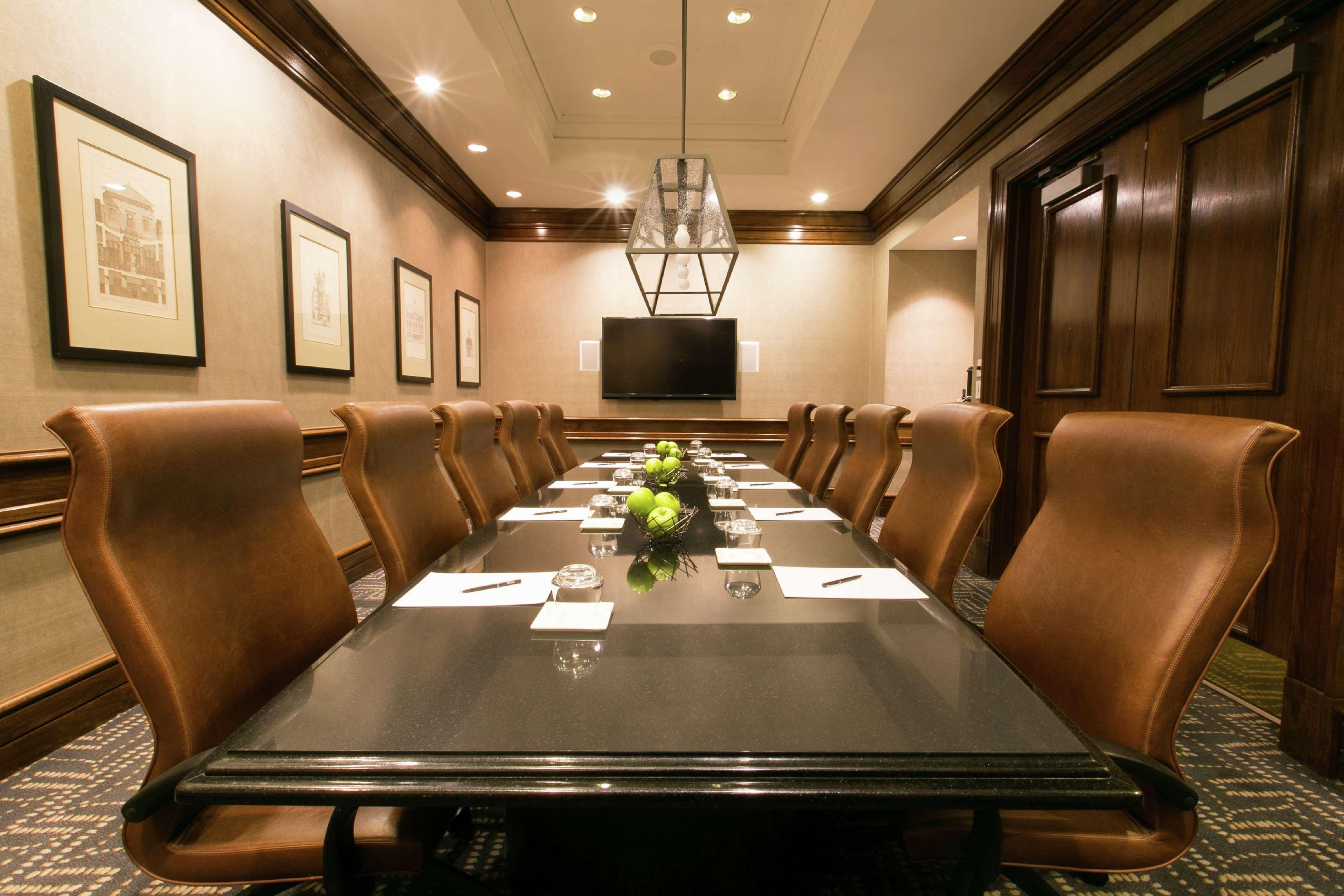Hilton Dallas-Park Cities Extérieur photo